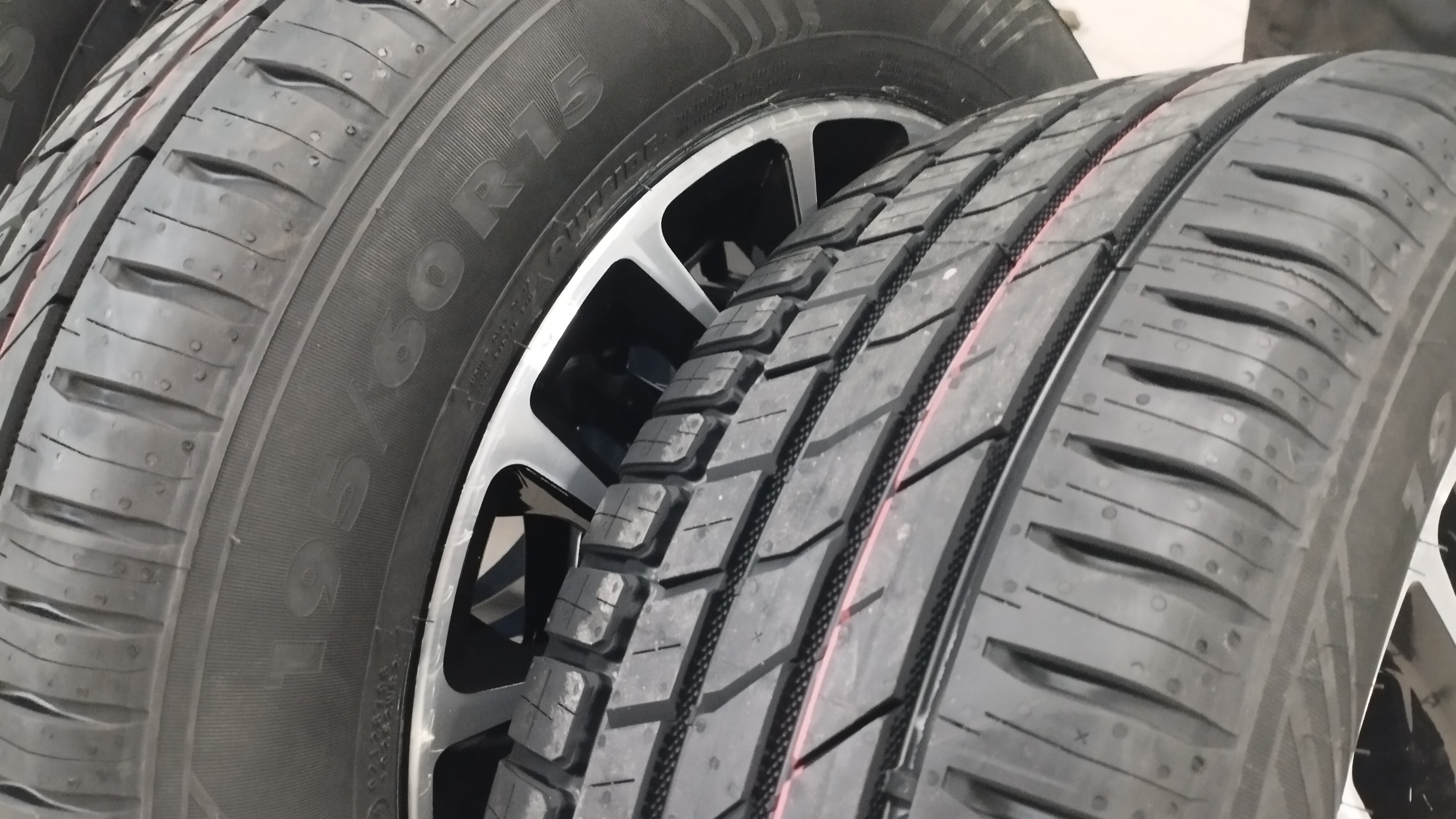 Купить шины Nokian Tyres NORDMAN SX3 (Ikon Tyres) в ВИРБАКавто - бесплатный  шиномонтаж в Ставрополе, большой каталог резины